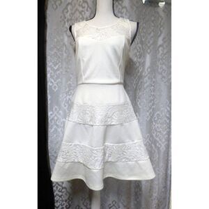 Trixxi Junior’s Lace trim Scuba Skater Dress, Off White, Size 7